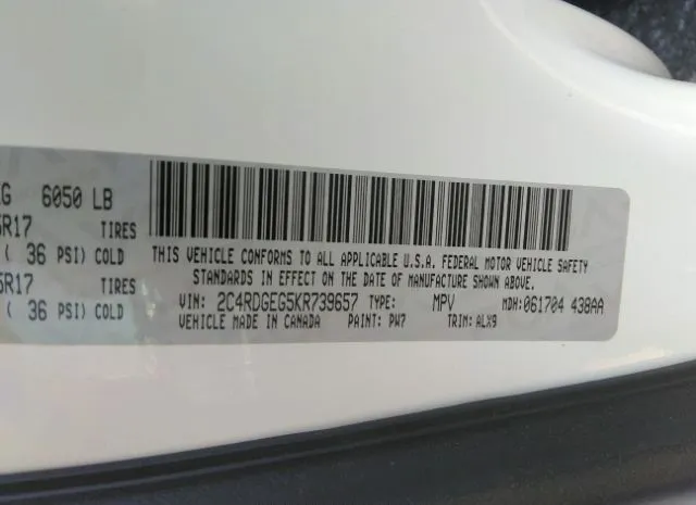 Photo 8 VIN: 2C4RDGEG5KR739657 - DODGE GRAND CARAVAN 