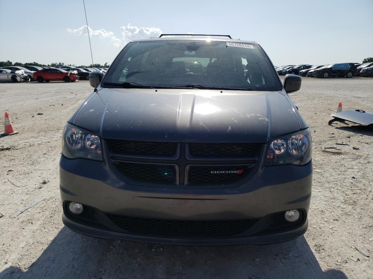 Photo 4 VIN: 2C4RDGEG5KR790205 - DODGE CARAVAN 