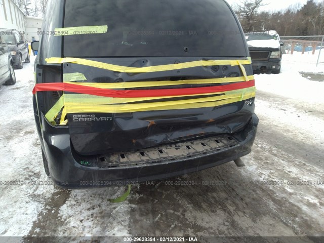 Photo 5 VIN: 2C4RDGEG6ER411443 - DODGE GRAND CARAVAN 