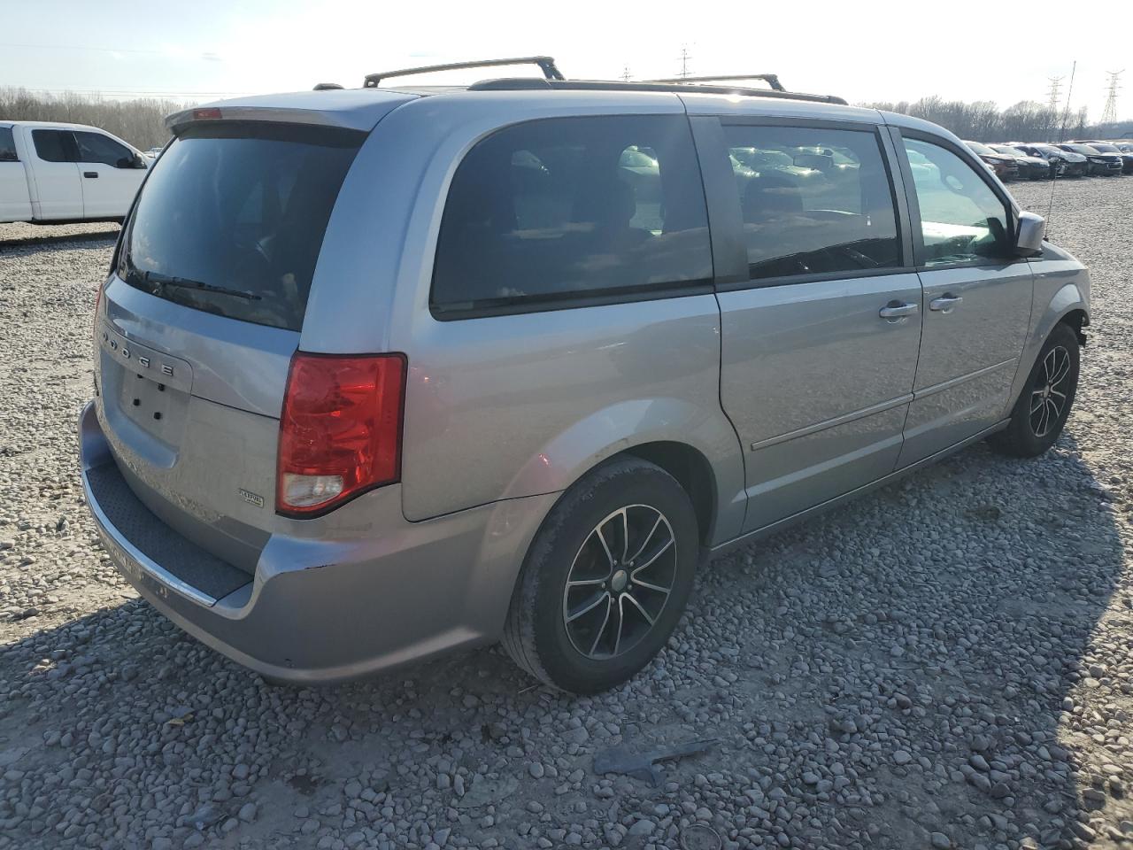 Photo 2 VIN: 2C4RDGEG6GR312012 - DODGE CARAVAN 