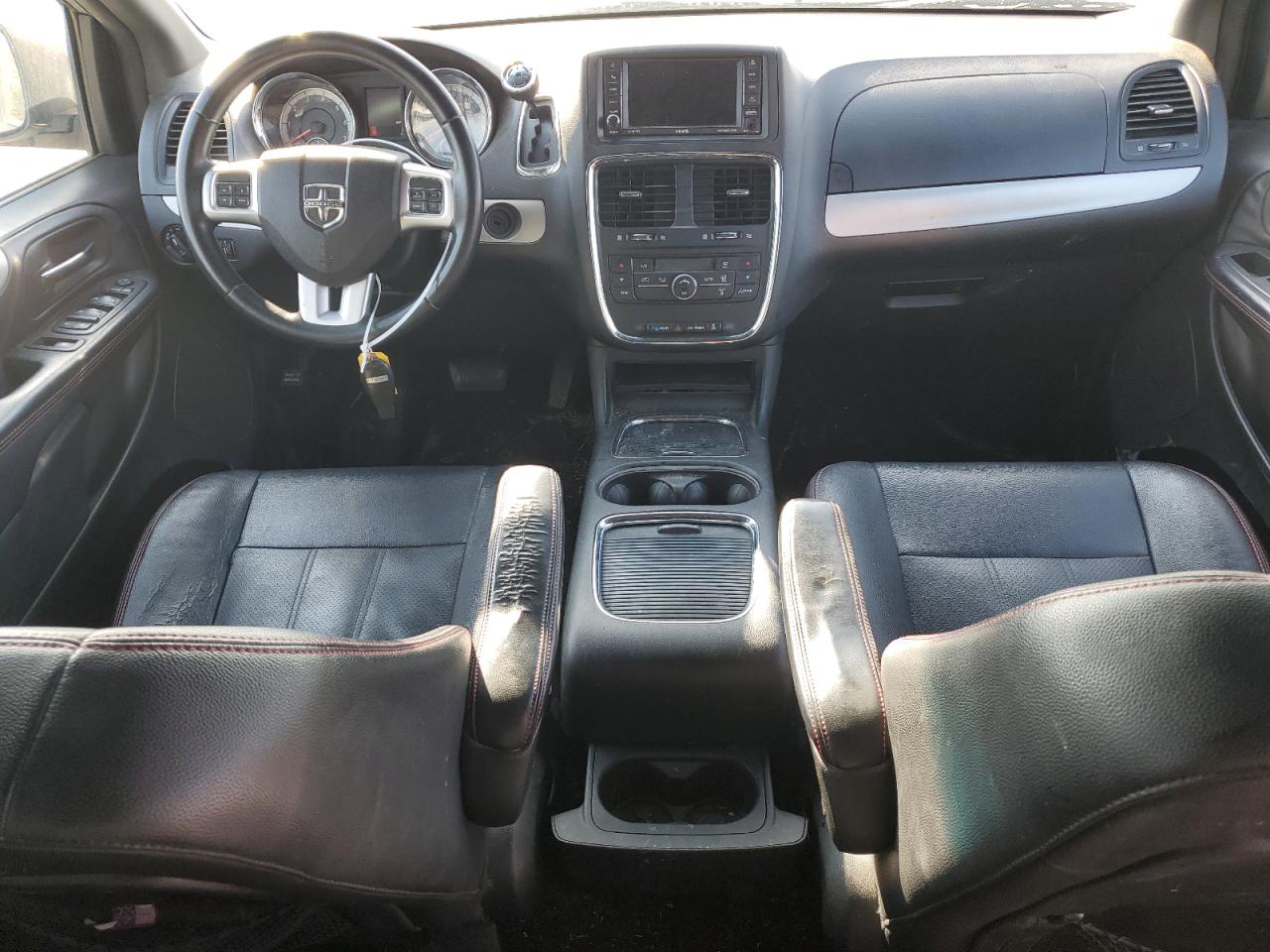 Photo 7 VIN: 2C4RDGEG6GR312012 - DODGE CARAVAN 