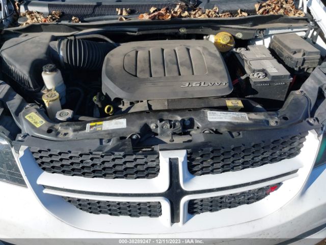 Photo 9 VIN: 2C4RDGEG6GR318604 - DODGE GRAND CARAVAN 