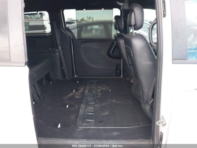 Photo 7 VIN: 2C4RDGEG6HR737182 - DODGE GRAND CARAVAN 