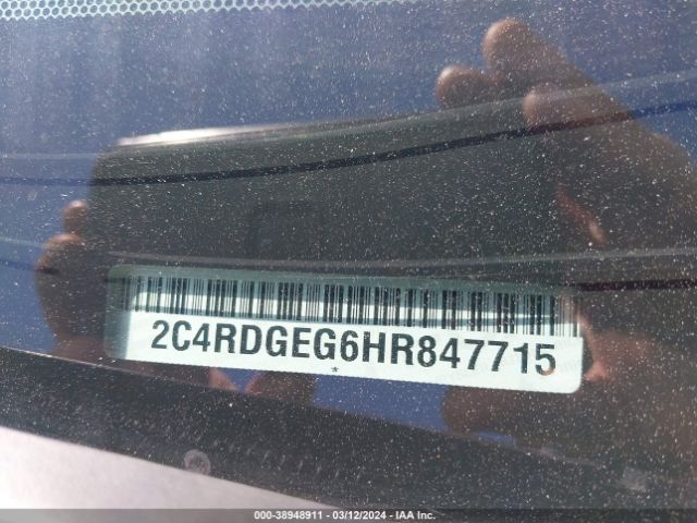 Photo 8 VIN: 2C4RDGEG6HR847715 - DODGE GRAND CARAVAN 