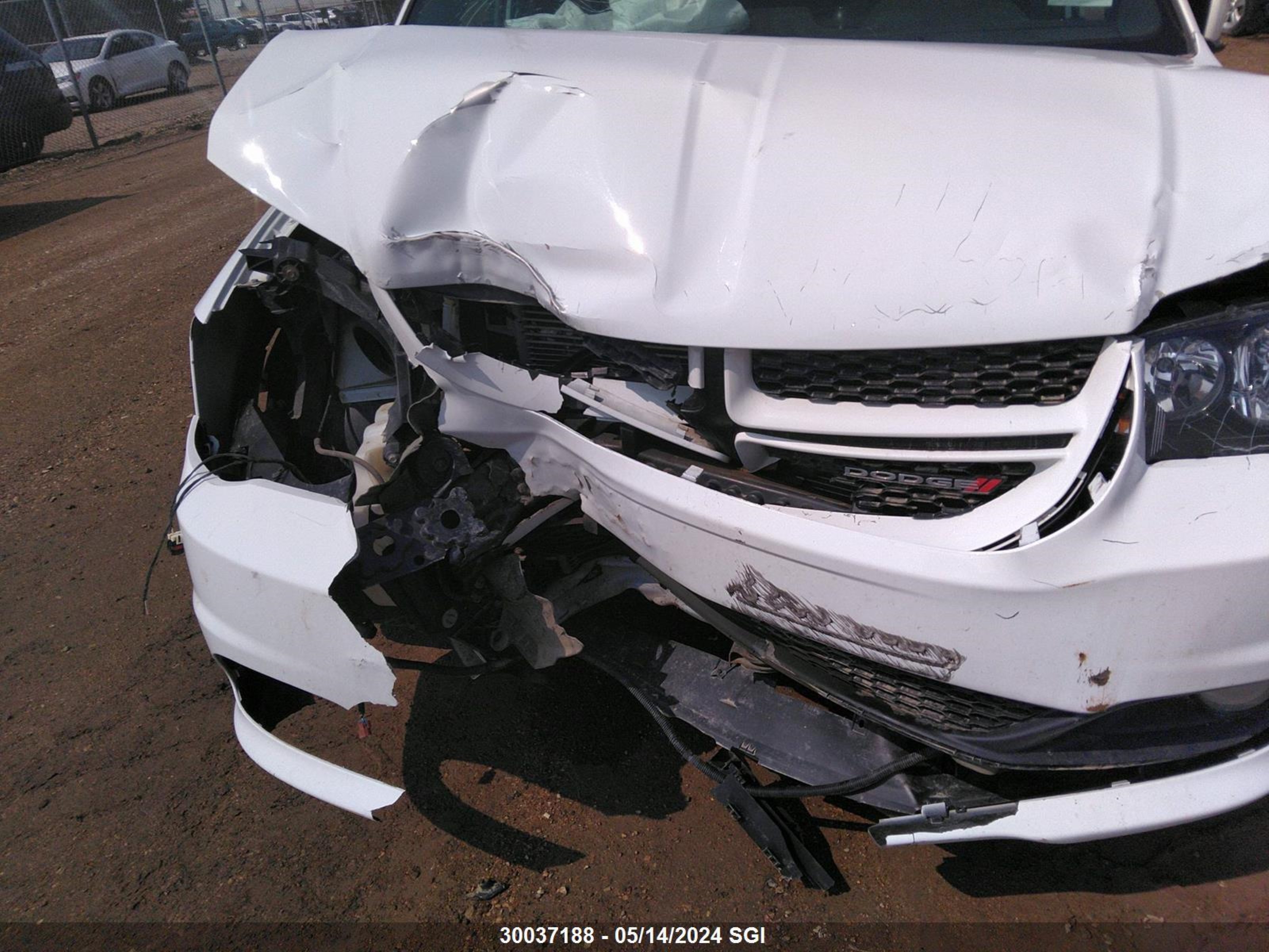 Photo 5 VIN: 2C4RDGEG6HR876938 - DODGE CARAVAN 