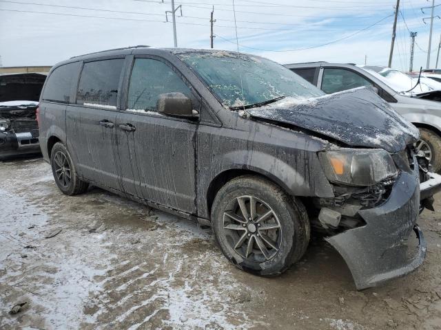 Photo 3 VIN: 2C4RDGEG6JR147165 - DODGE GRAND CARAVAN 