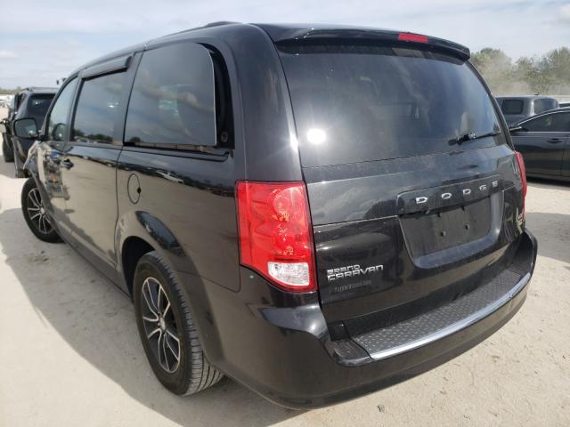 Photo 2 VIN: 2C4RDGEG6JR222379 - DODGE GRAND CARAVAN 