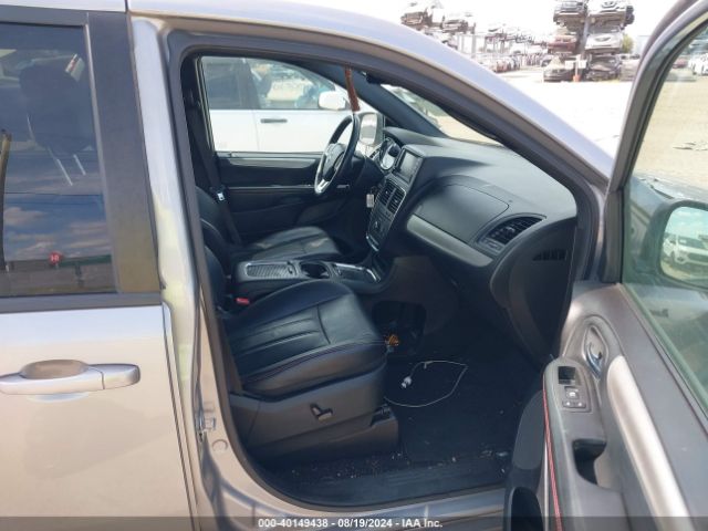 Photo 4 VIN: 2C4RDGEG6JR224035 - DODGE GRAND CARAVAN 