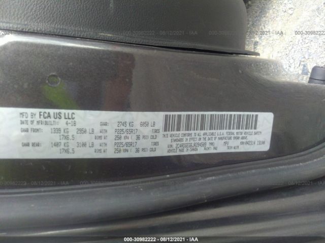 Photo 8 VIN: 2C4RDGEG6JR284509 - DODGE GRAND CARAVAN 