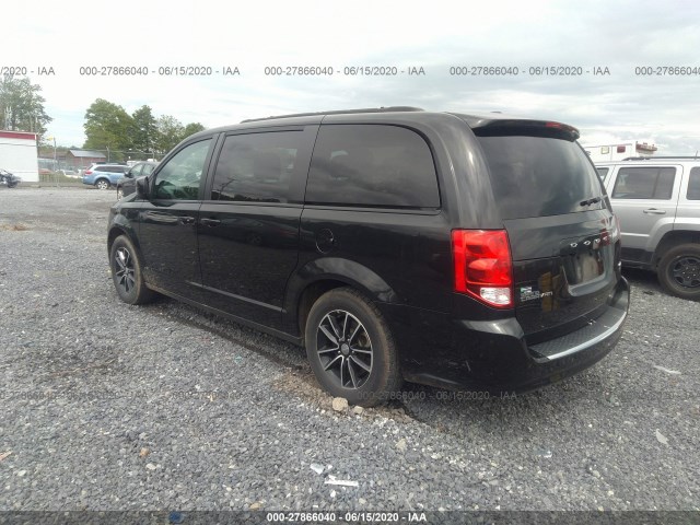 Photo 2 VIN: 2C4RDGEG6JR284798 - DODGE GRAND CARAVAN 