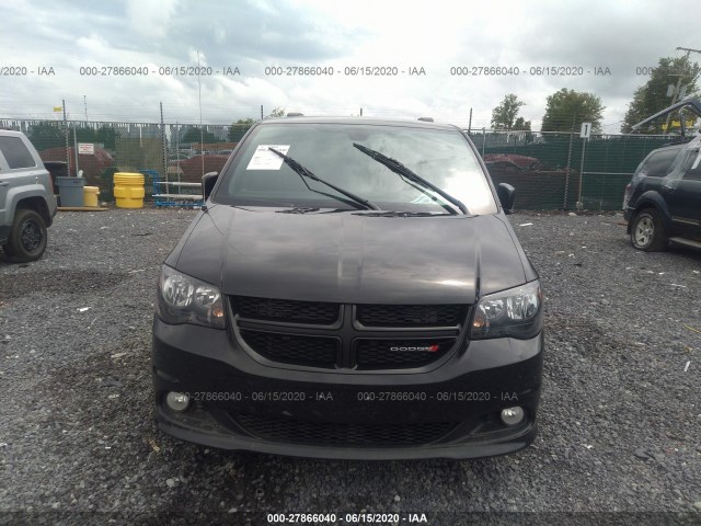 Photo 5 VIN: 2C4RDGEG6JR284798 - DODGE GRAND CARAVAN 