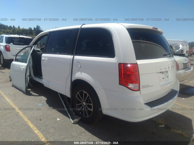 Photo 2 VIN: 2C4RDGEG6JR334664 - DODGE GRAND CARAVAN 