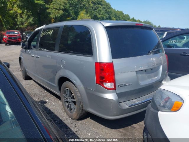 Photo 2 VIN: 2C4RDGEG6JR343204 - DODGE GRAND CARAVAN 