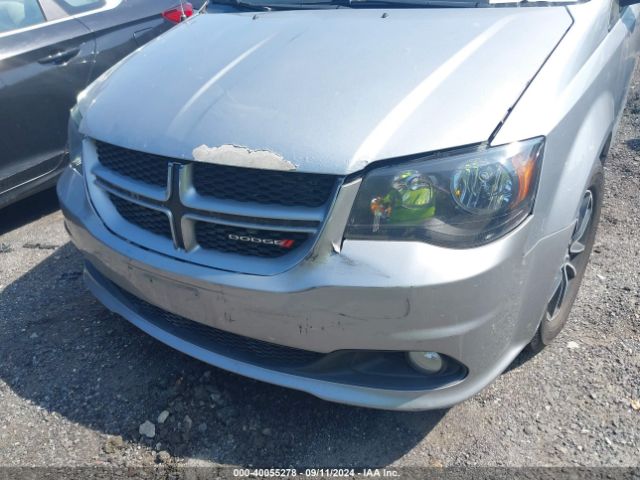 Photo 5 VIN: 2C4RDGEG6JR343204 - DODGE GRAND CARAVAN 