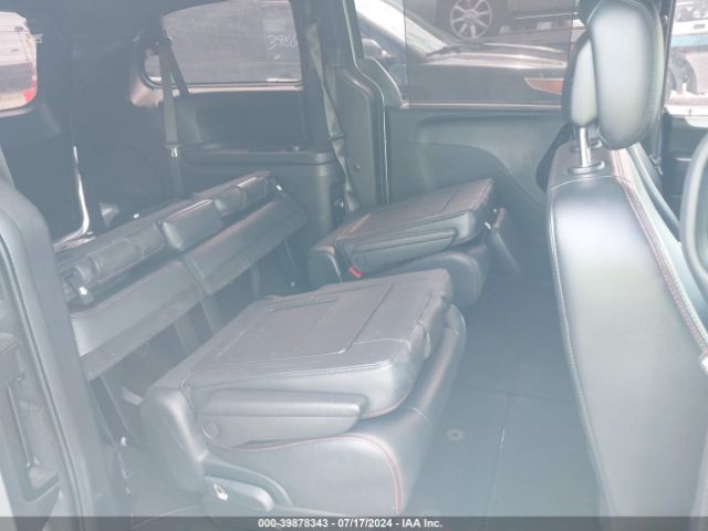 Photo 7 VIN: 2C4RDGEG6JR360682 - DODGE GRAND CARAVAN 