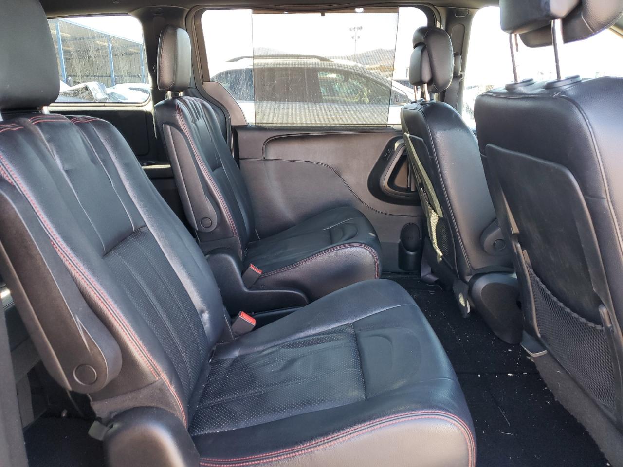 Photo 10 VIN: 2C4RDGEG6KR536857 - DODGE CARAVAN 