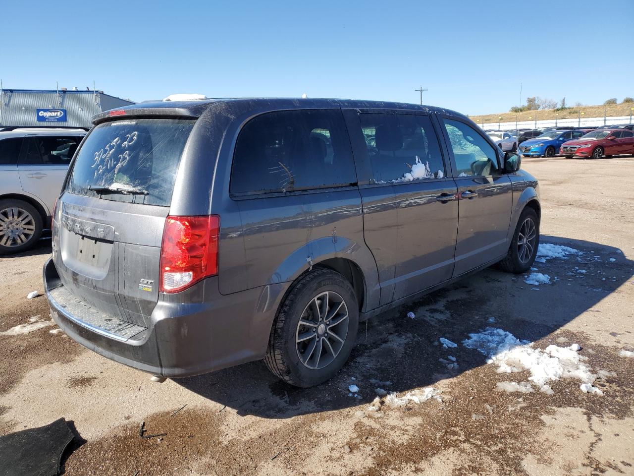 Photo 2 VIN: 2C4RDGEG6KR536857 - DODGE CARAVAN 