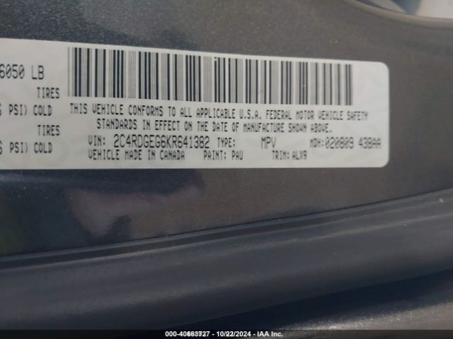 Photo 8 VIN: 2C4RDGEG6KR641382 - DODGE GRAND CARAVAN 