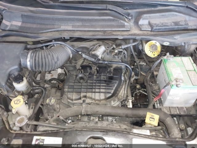 Photo 9 VIN: 2C4RDGEG6KR641382 - DODGE GRAND CARAVAN 