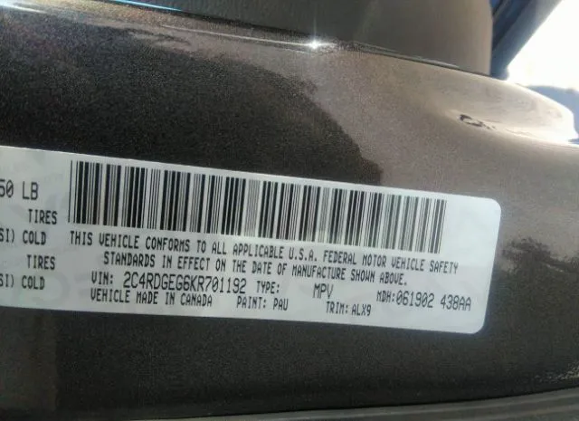 Photo 8 VIN: 2C4RDGEG6KR701192 - DODGE GRAND CARAVAN 