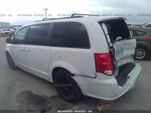 Photo 2 VIN: 2C4RDGEG6KR739599 - DODGE GRAND CARAVAN 