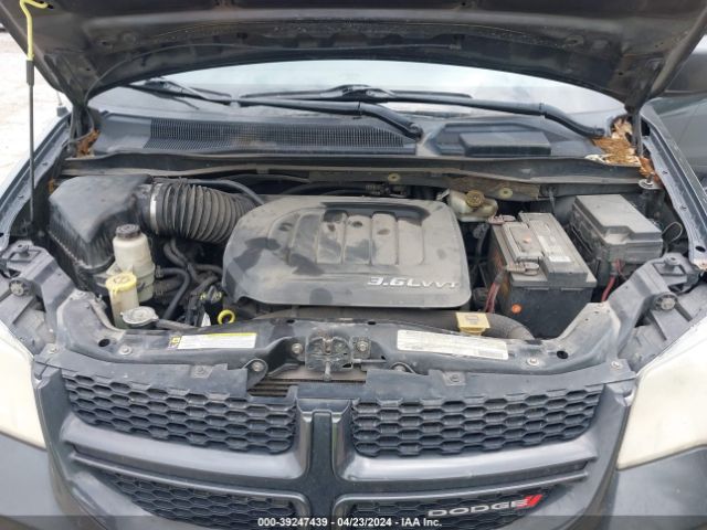 Photo 9 VIN: 2C4RDGEG7CR328228 - DODGE GRAND CARAVAN 