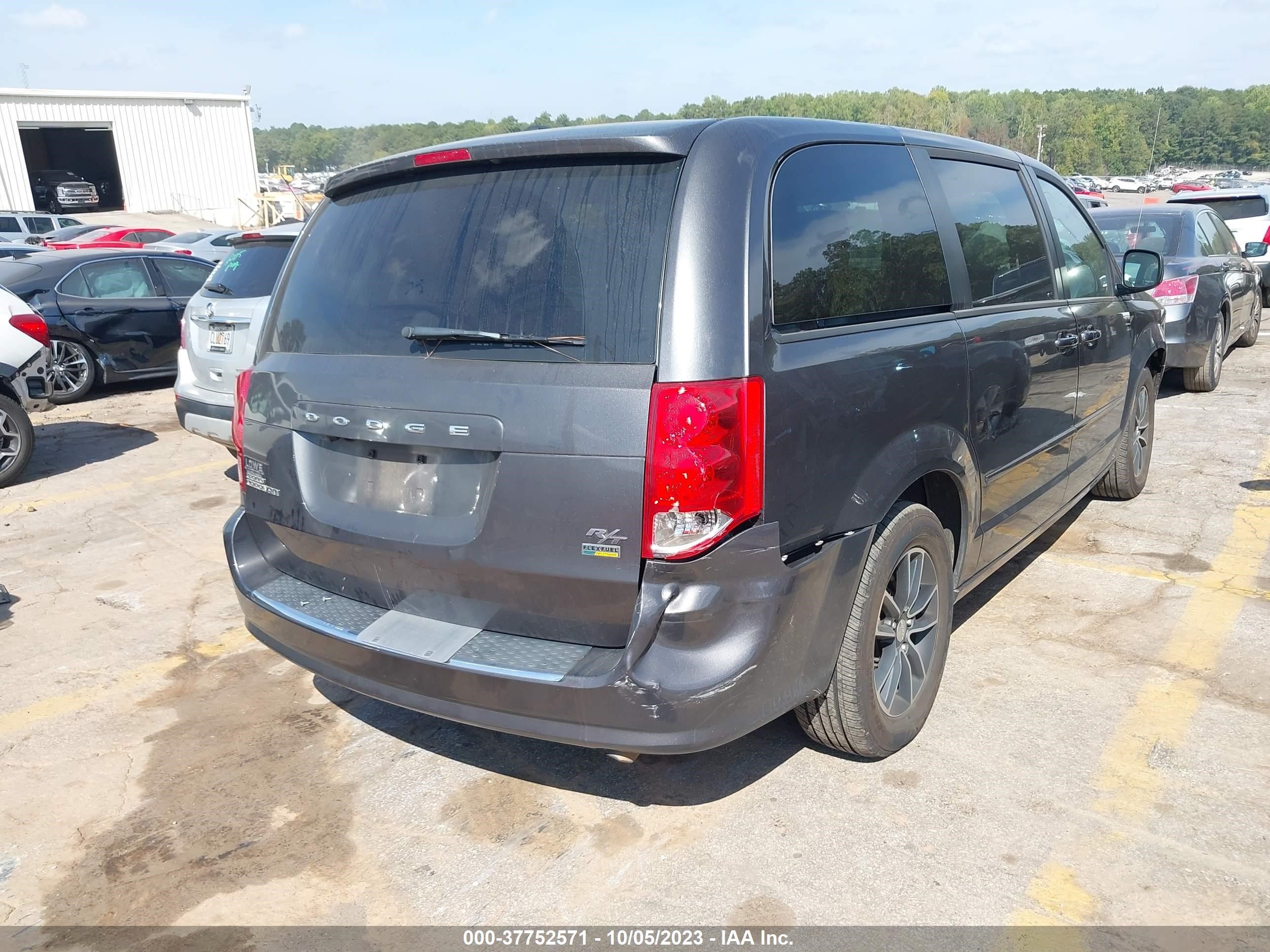 Photo 3 VIN: 2C4RDGEG7GR224232 - DODGE CARAVAN 