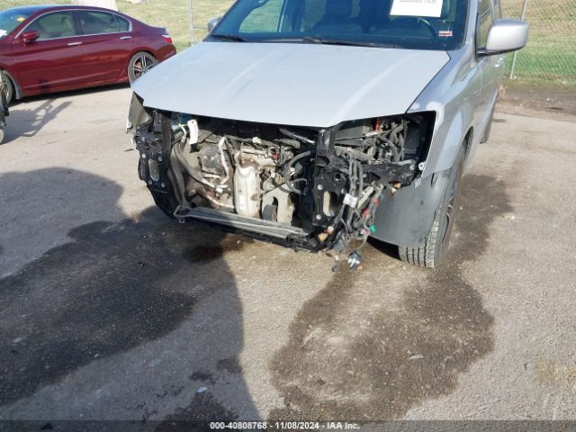 Photo 5 VIN: 2C4RDGEG7HR716907 - DODGE GRAND CARAVAN 