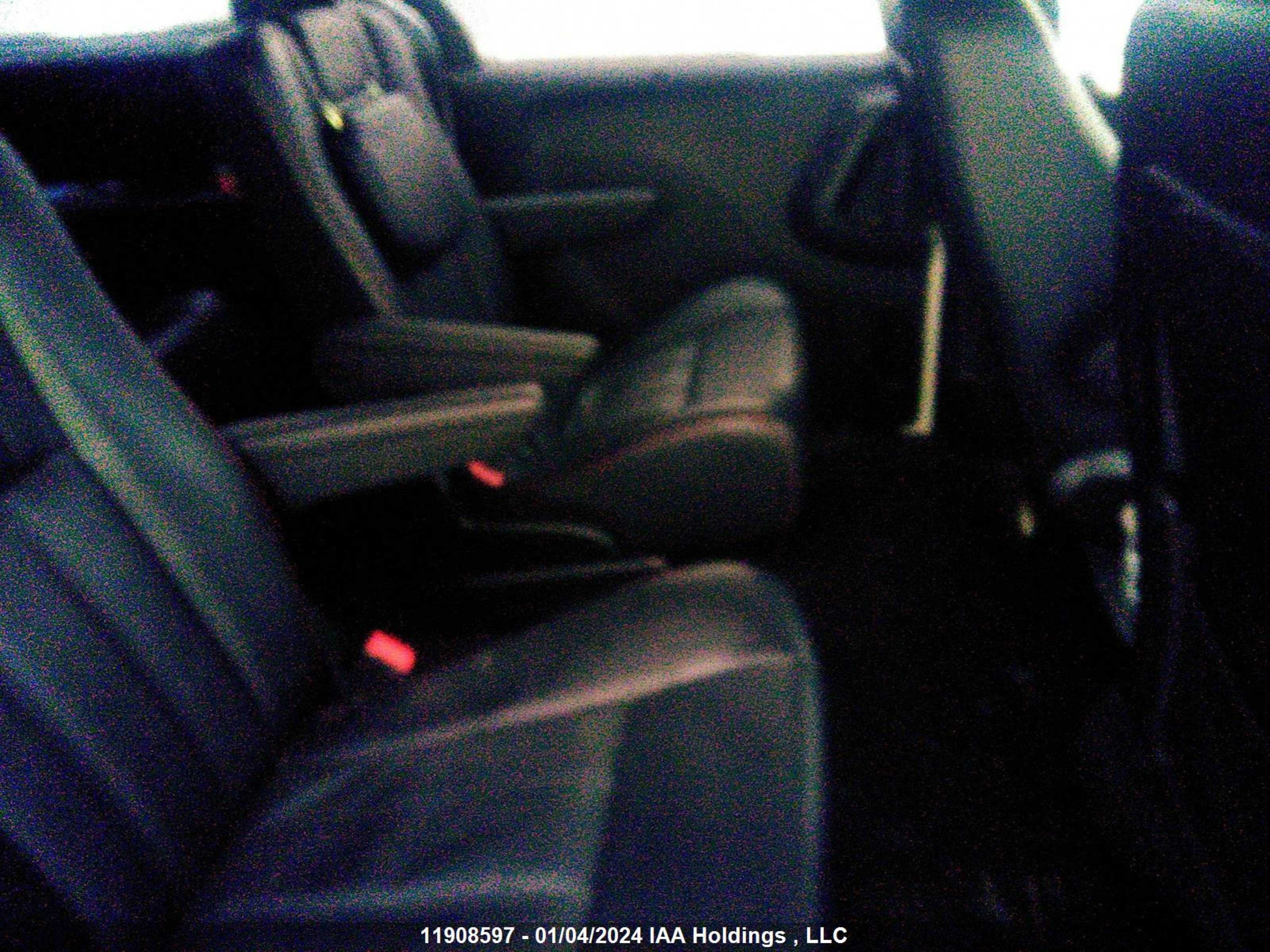 Photo 7 VIN: 2C4RDGEG7HR780963 - DODGE CARAVAN 