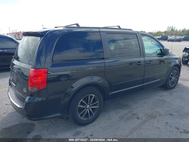 Photo 3 VIN: 2C4RDGEG7HR798637 - DODGE GRAND CARAVAN 