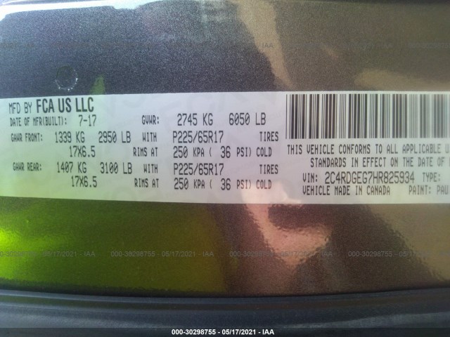 Photo 8 VIN: 2C4RDGEG7HR825934 - DODGE GRAND CARAVAN 