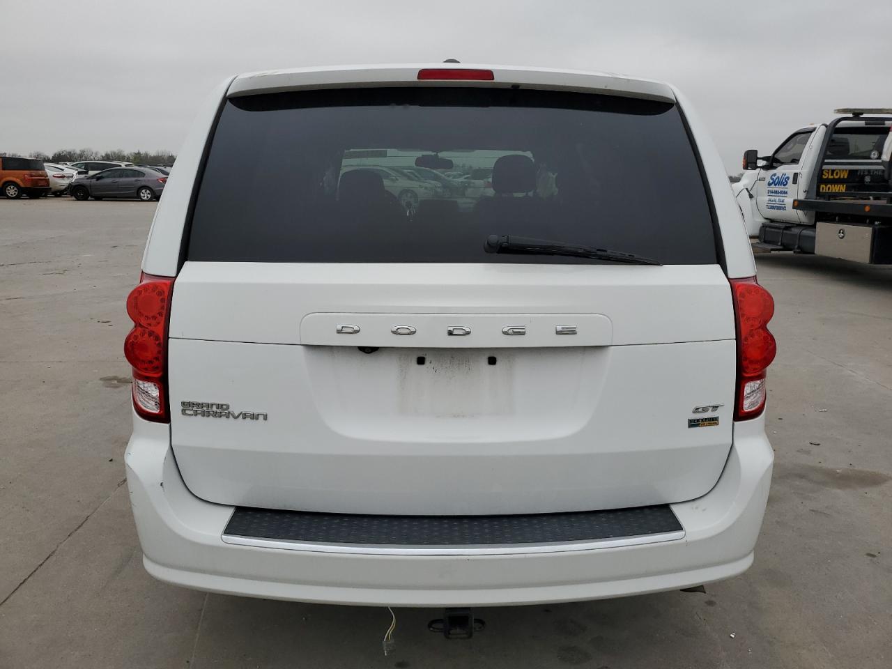 Photo 5 VIN: 2C4RDGEG7JR205817 - DODGE CARAVAN 