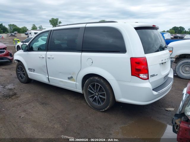 Photo 2 VIN: 2C4RDGEG7JR248876 - DODGE GRAND CARAVAN 