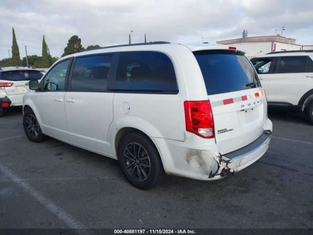 Photo 2 VIN: 2C4RDGEG7JR341493 - DODGE GRAND CARAVAN 