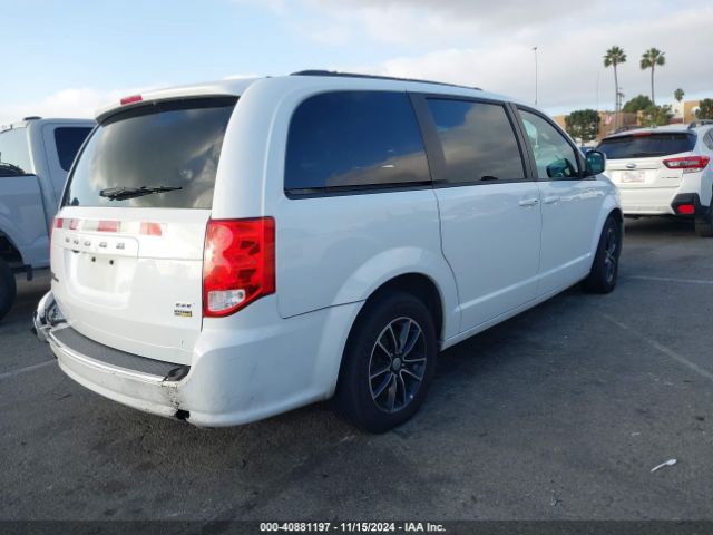 Photo 3 VIN: 2C4RDGEG7JR341493 - DODGE GRAND CARAVAN 