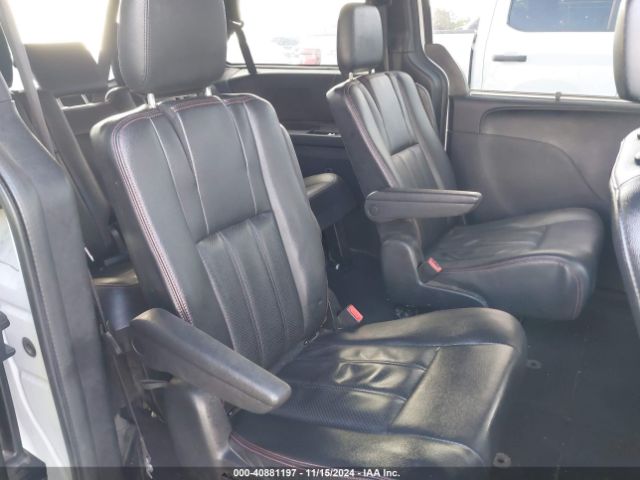 Photo 7 VIN: 2C4RDGEG7JR341493 - DODGE GRAND CARAVAN 