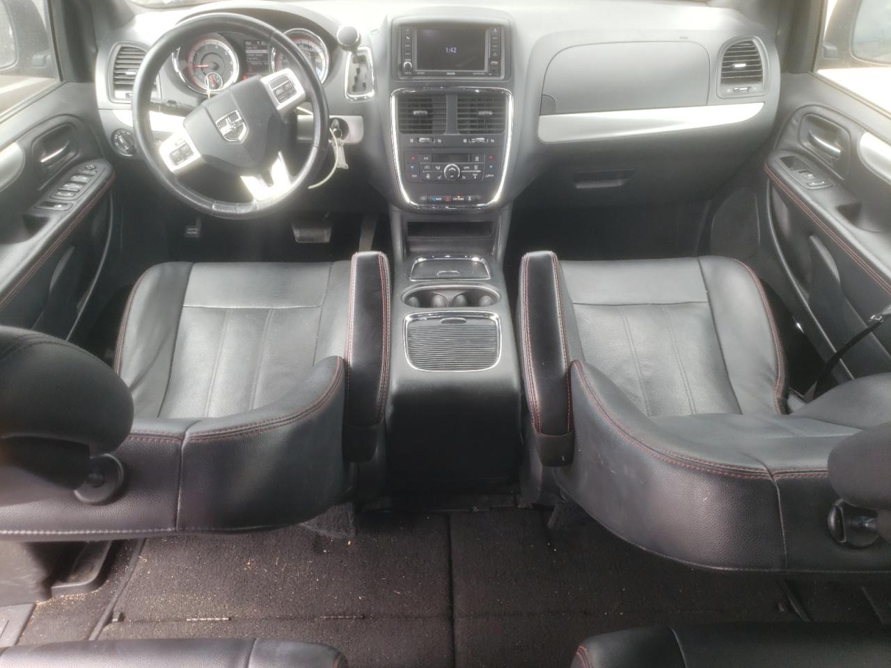 Photo 7 VIN: 2C4RDGEG7KR536849 - DODGE CARAVAN 