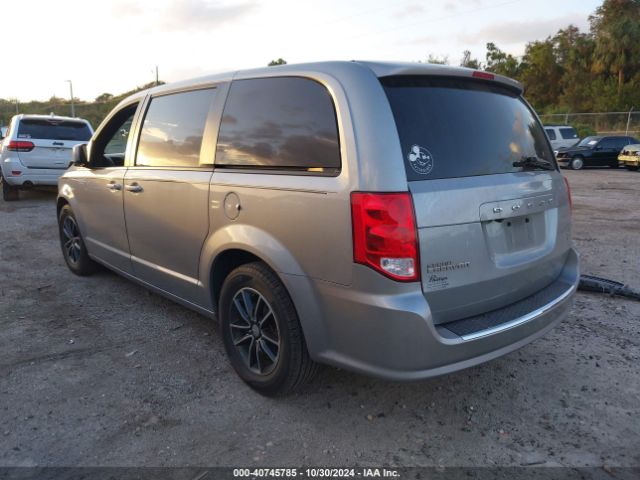 Photo 2 VIN: 2C4RDGEG7KR557250 - DODGE GRAND CARAVAN 