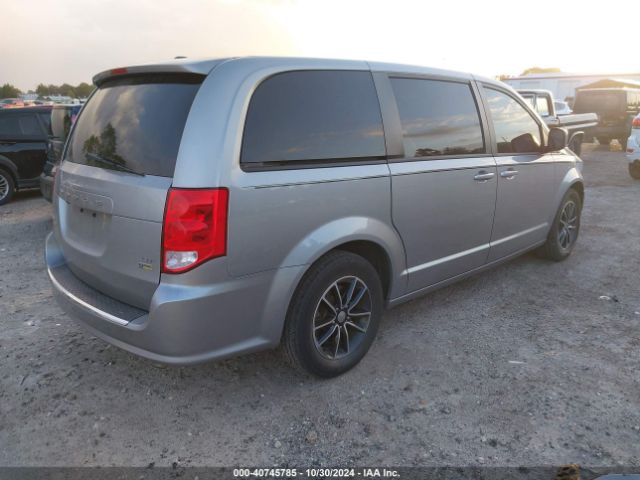 Photo 3 VIN: 2C4RDGEG7KR557250 - DODGE GRAND CARAVAN 