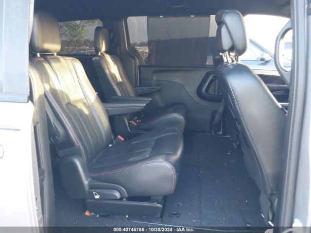 Photo 7 VIN: 2C4RDGEG7KR557250 - DODGE GRAND CARAVAN 