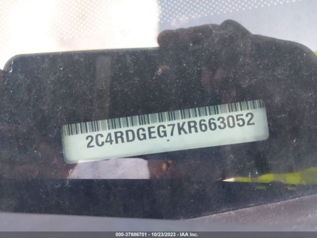 Photo 8 VIN: 2C4RDGEG7KR663052 - DODGE GRAND CARAVAN 