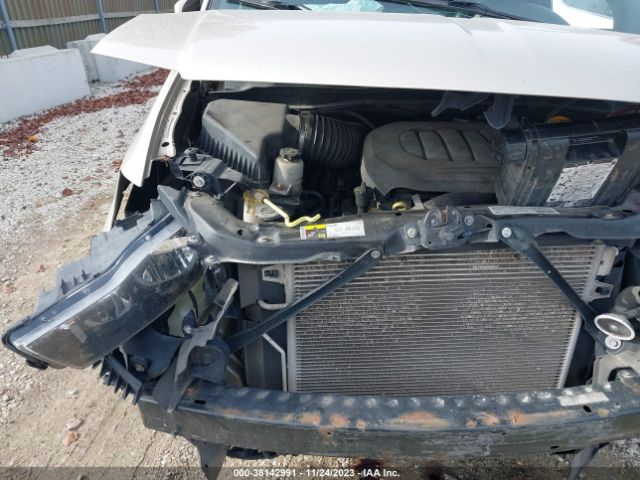 Photo 5 VIN: 2C4RDGEG8ER465973 - DODGE GRAND CARAVAN 