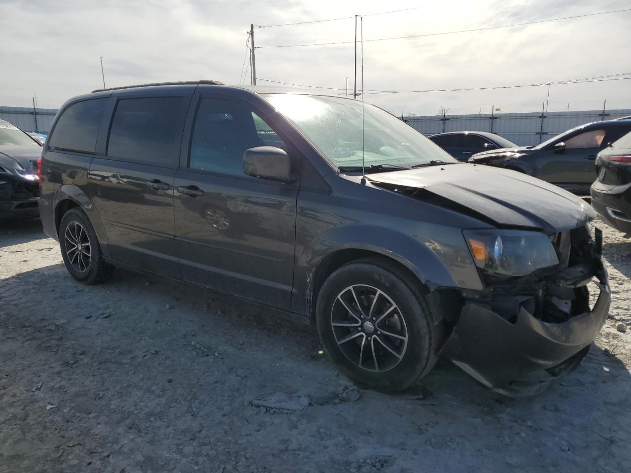 Photo 3 VIN: 2C4RDGEG8HR814456 - DODGE CARAVAN 