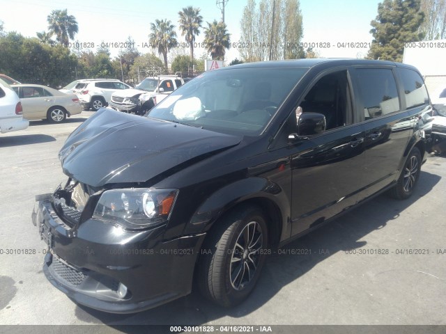 Photo 1 VIN: 2C4RDGEG8JR145577 - DODGE GRAND CARAVAN 