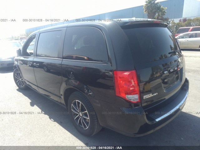 Photo 2 VIN: 2C4RDGEG8JR145577 - DODGE GRAND CARAVAN 