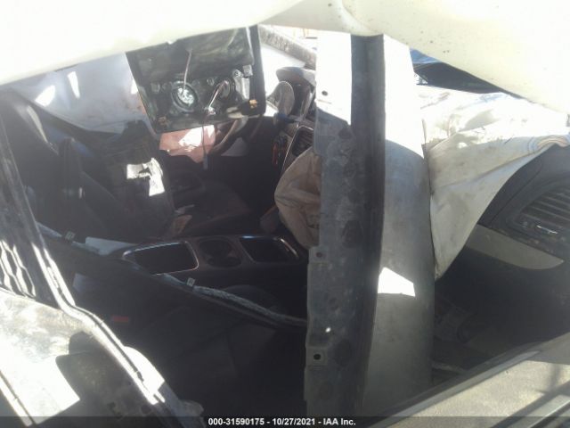 Photo 4 VIN: 2C4RDGEG8JR220942 - DODGE GRAND CARAVAN 