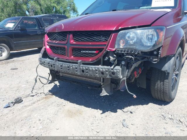 Photo 5 VIN: 2C4RDGEG8JR240043 - DODGE GRAND CARAVAN 