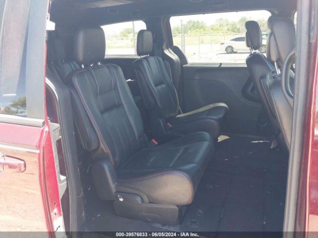 Photo 7 VIN: 2C4RDGEG8JR240043 - DODGE GRAND CARAVAN 