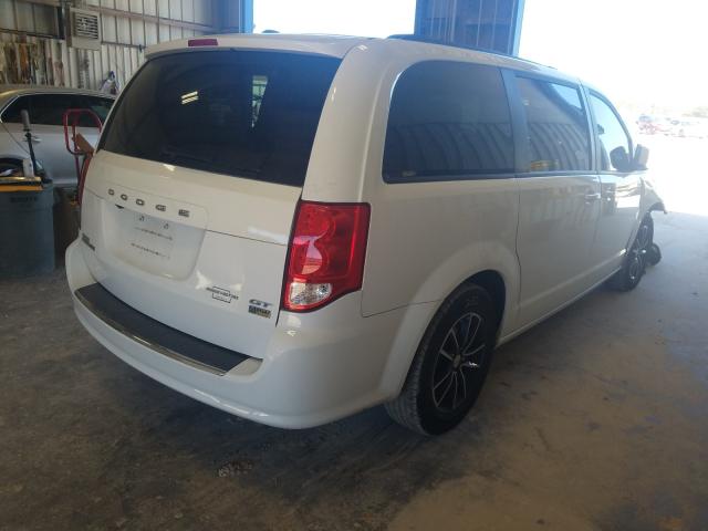 Photo 3 VIN: 2C4RDGEG8JR241371 - DODGE GRAND CARAVAN 