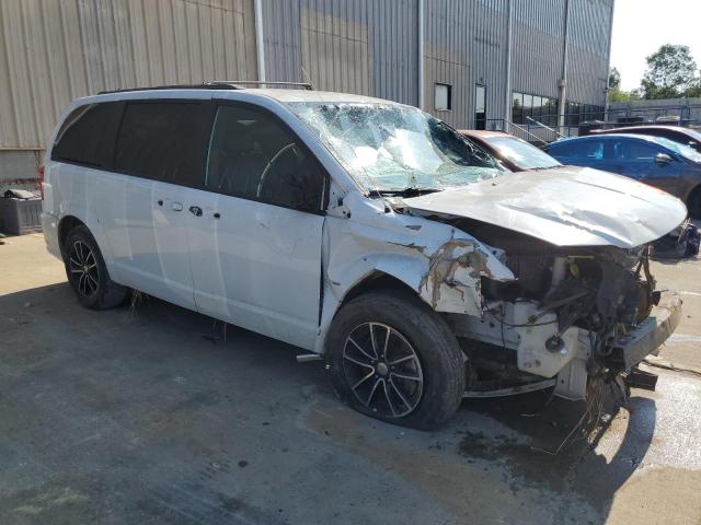 Photo 3 VIN: 2C4RDGEG8JR250796 - DODGE CARAVAN 